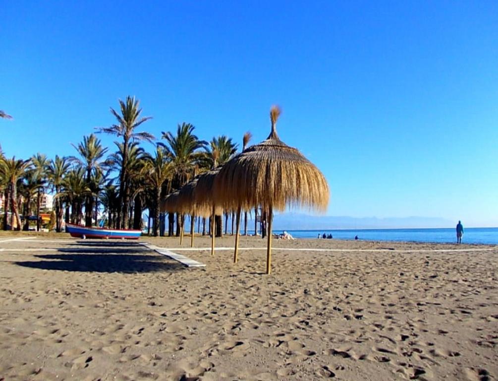 La Carihuela Mediterraneo Hotel Torremolinos Buitenkant foto